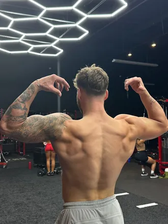 OnlyFans cuenta kingbhizzi header 2