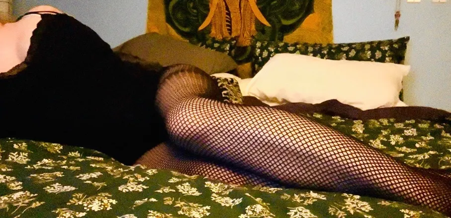 OnlyFans cuenta yourqueenbeck header 2