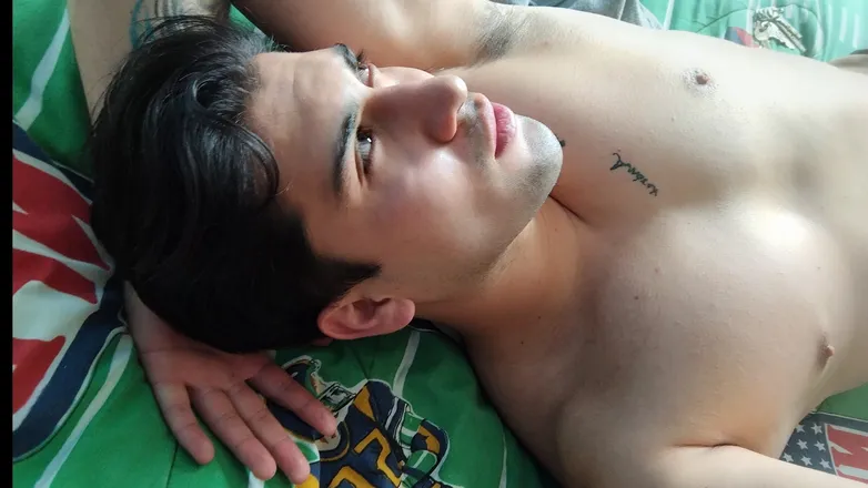 OnlyFans cuenta yvancrisos header 2