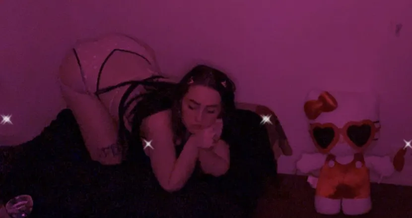 OnlyFans cuenta princesswonderr header 2