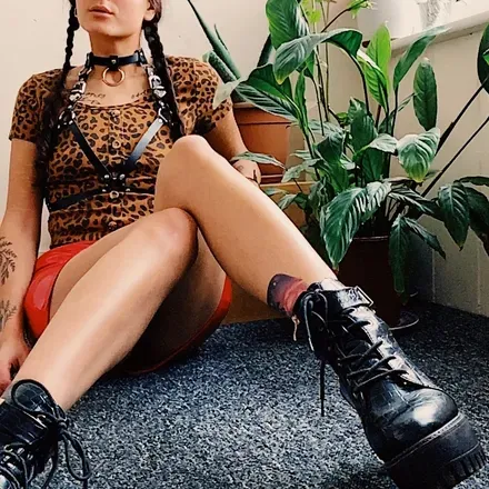 OnlyFans cuenta slutpriestess avatar 1
