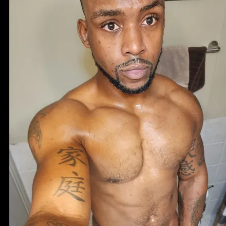 OnlyFans cuenta mr_unknown1991 header 2