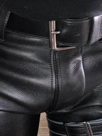 OnlyFans cuenta malleusscratch header 2