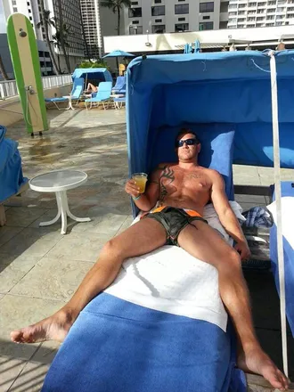 OnlyFans cuenta mikehoncho04 header 2
