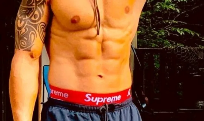 OnlyFans cuenta solidsupreme header 2