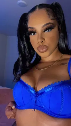 OnlyFans cuenta cinnamon083 avatar 1