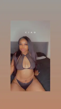OnlyFans cuenta kayymoee header 2