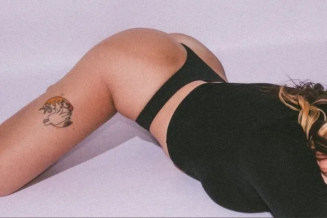 OnlyFans cuenta sophi.adams header 2