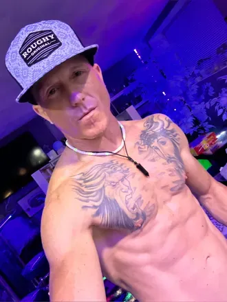 OnlyFans cuenta crooshycrucial avatar 1
