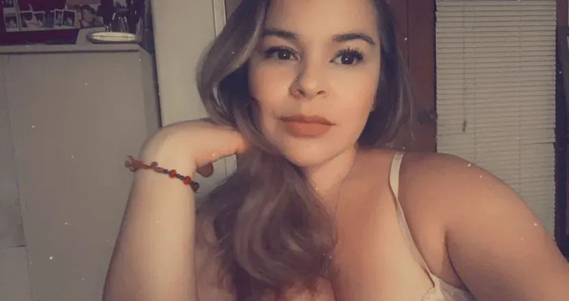 OnlyFans account  onlyarrrriii avatar 1