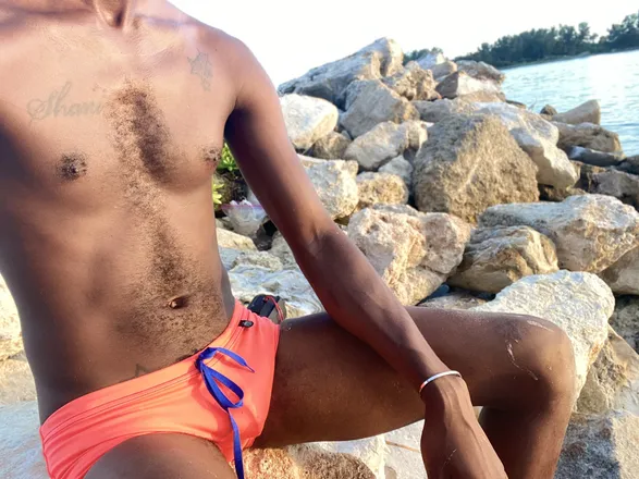 OnlyFans cuenta blooscoopss header 2