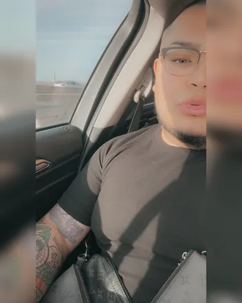 OnlyFans account  daddyleoo69 avatar 1