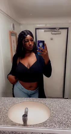 OnlyFans account  etoolitt header 2