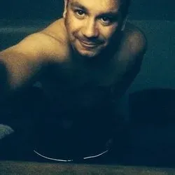 OnlyFans cuenta alexxxzavalla avatar 1
