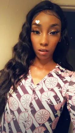 OnlyFans account  annassbananass avatar 1