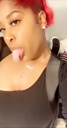 OnlyFans cuenta tinywiththebody header 2