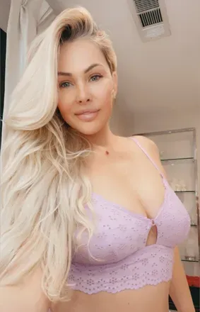 OnlyFans account  shannamoakler avatar 1
