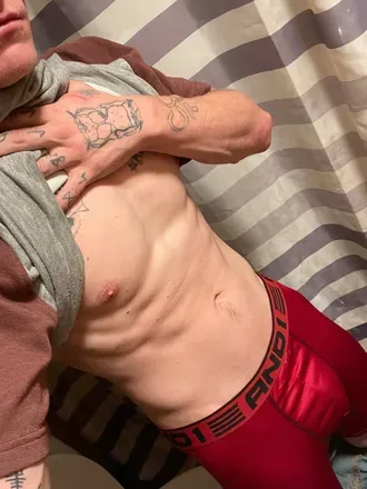 OnlyFans cuenta tyrscrow avatar 1