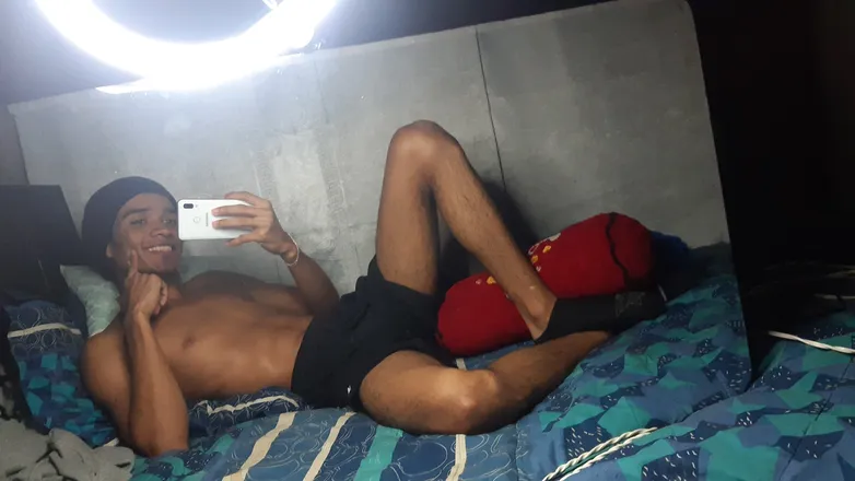 OnlyFans cuenta daviidvergar4 header 2