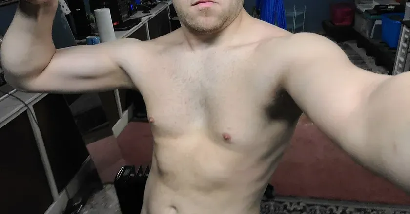 OnlyFans cuenta shy_jester header 2