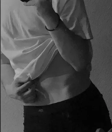 OnlyFans cuenta badartt avatar 1