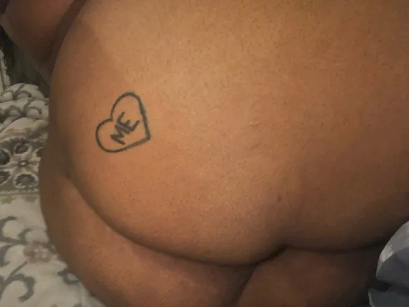 OnlyFans cuenta sheprettynikki header 2