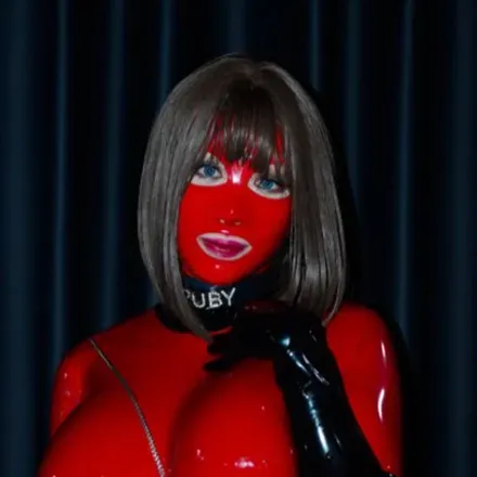 OnlyFans of latexruby