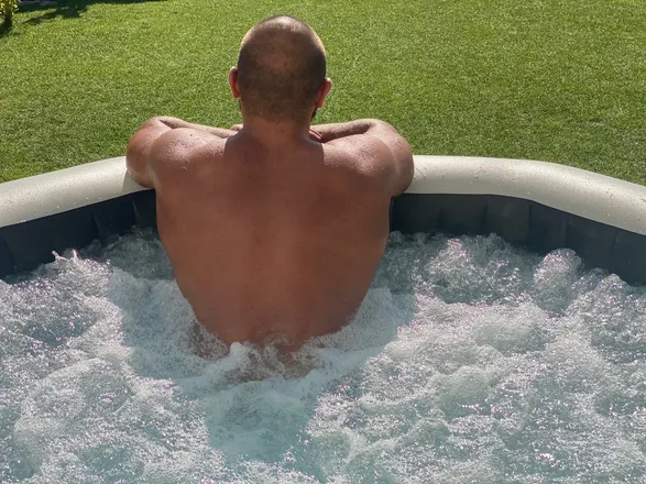 OnlyFans cuenta iamnotangel header 2