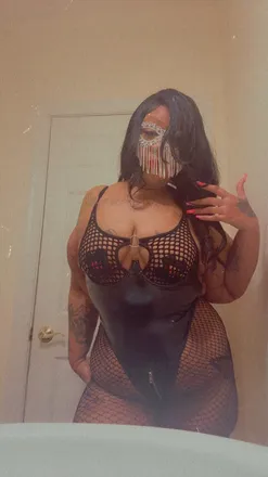 OnlyFans account  creemiepussy header 2