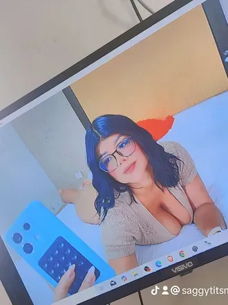 OnlyFans cuenta saggytitsmiia header 2