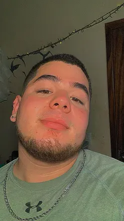 OnlyFans cuenta oliver140501 avatar 1