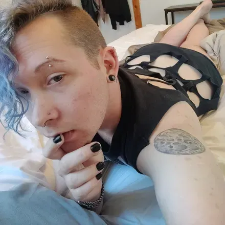 OnlyFans account  spookyxcryptid avatar 1