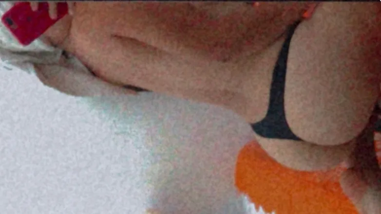 OnlyFans cuenta leahasson header 2