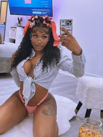 OnlyFans cuenta showgirlneek avatar 1