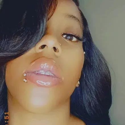 OnlyFans account  issayumyum avatar 1