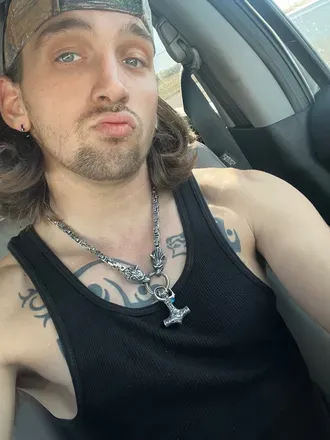 OnlyFans account  buzzard224 avatar 1