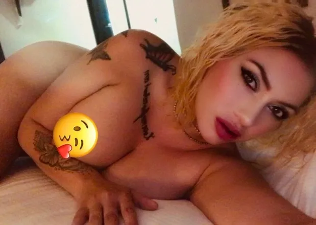 OnlyFans cuenta sexytrippledswithabigass header 2