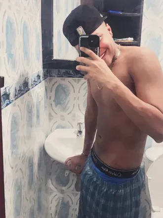 OnlyFans cuenta ygonlyy avatar 1