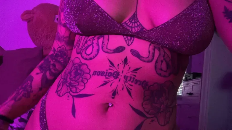 OnlyFans cuenta miiius header 2