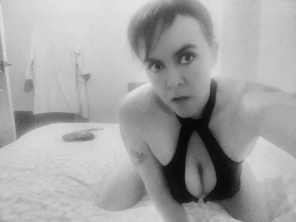 OnlyFans cuenta darkhairedbaddie avatar 1