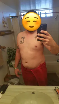OnlyFans account  ell10tt avatar 1