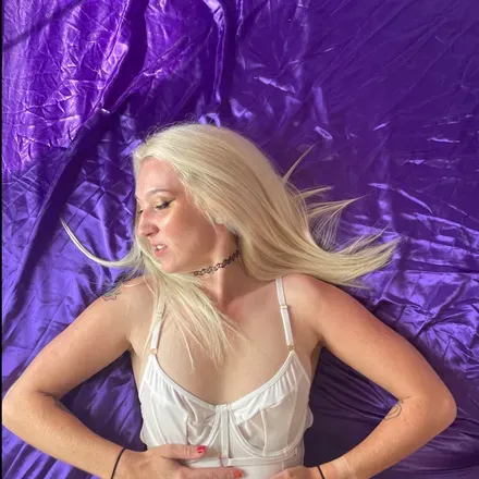 OnlyFans account  erratika avatar 1