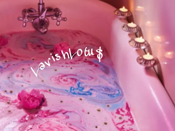 OnlyFans cuenta lavishlivinglotus header 2