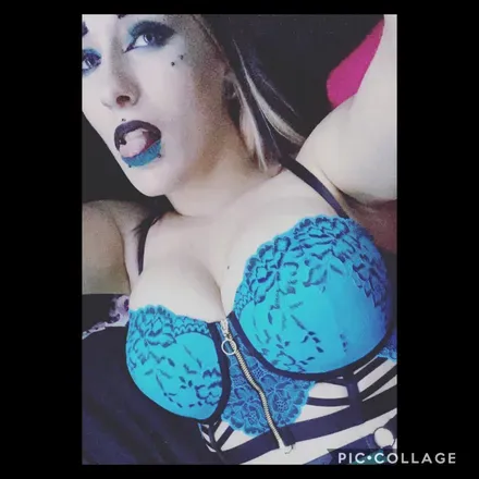 OnlyFans cuenta demonqueenyoshi avatar 1