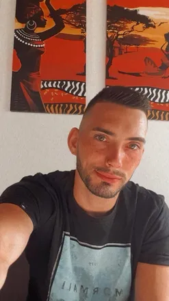 OnlyFans cuenta nanno_cortes header 2