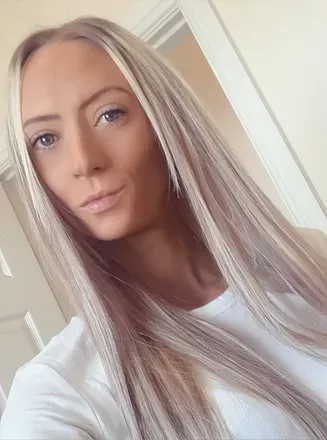 OnlyFans cuenta mfcemmaparker avatar 1