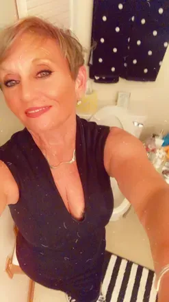 OnlyFans cuenta cougarkelly avatar 1