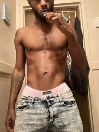 OnlyFans cuenta zaddymeek avatar 1