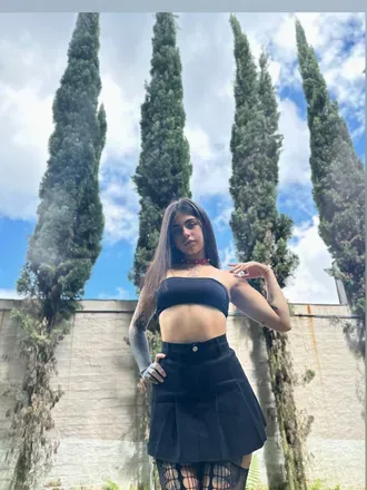 OnlyFans cuenta cristychains header 2