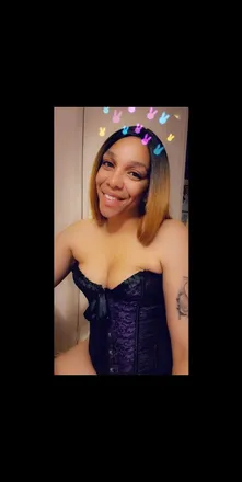 OnlyFans cuenta bonboncakes header 2